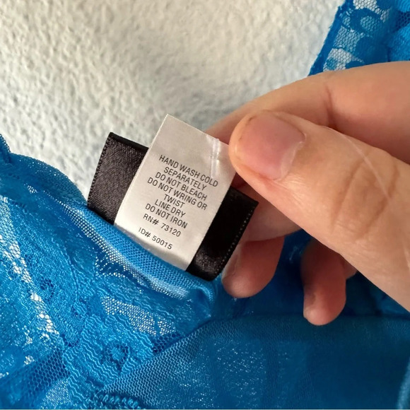 Fredericks Of Hollywood Set Intimate Lingerie Cross Back Panties Mesh Lace NWOT - Picture 12 of 13